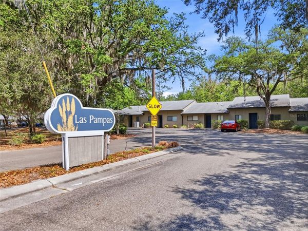 3426 NW 37TH AVENUE , Unit 3426, GAINESVILLE, FL 32605
