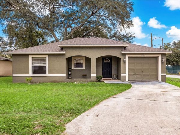 4201 E WILMA STREET , TAMPA, FL 33617