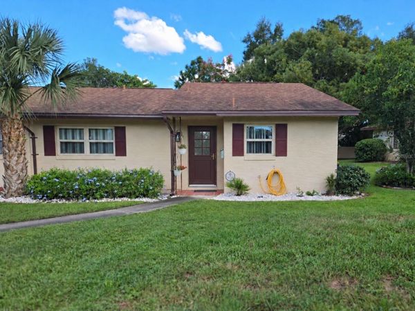 35 VILLA VILLAR COURT , Unit 350, DELAND, FL 32724