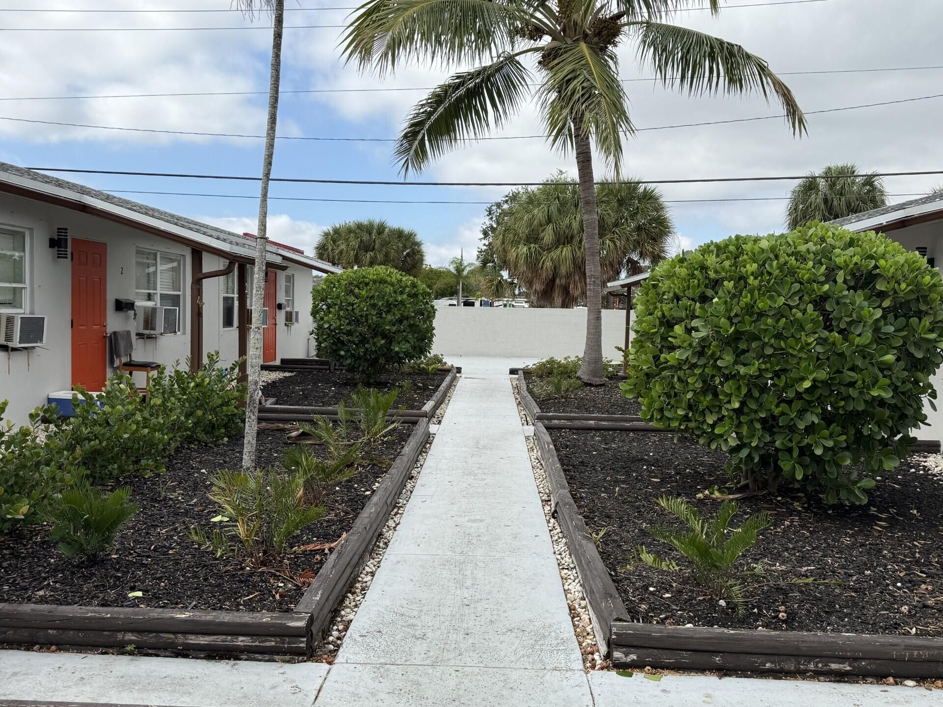 1415 N J Street, Unit 4, Lake Worth Beach, FL 33460 Photo