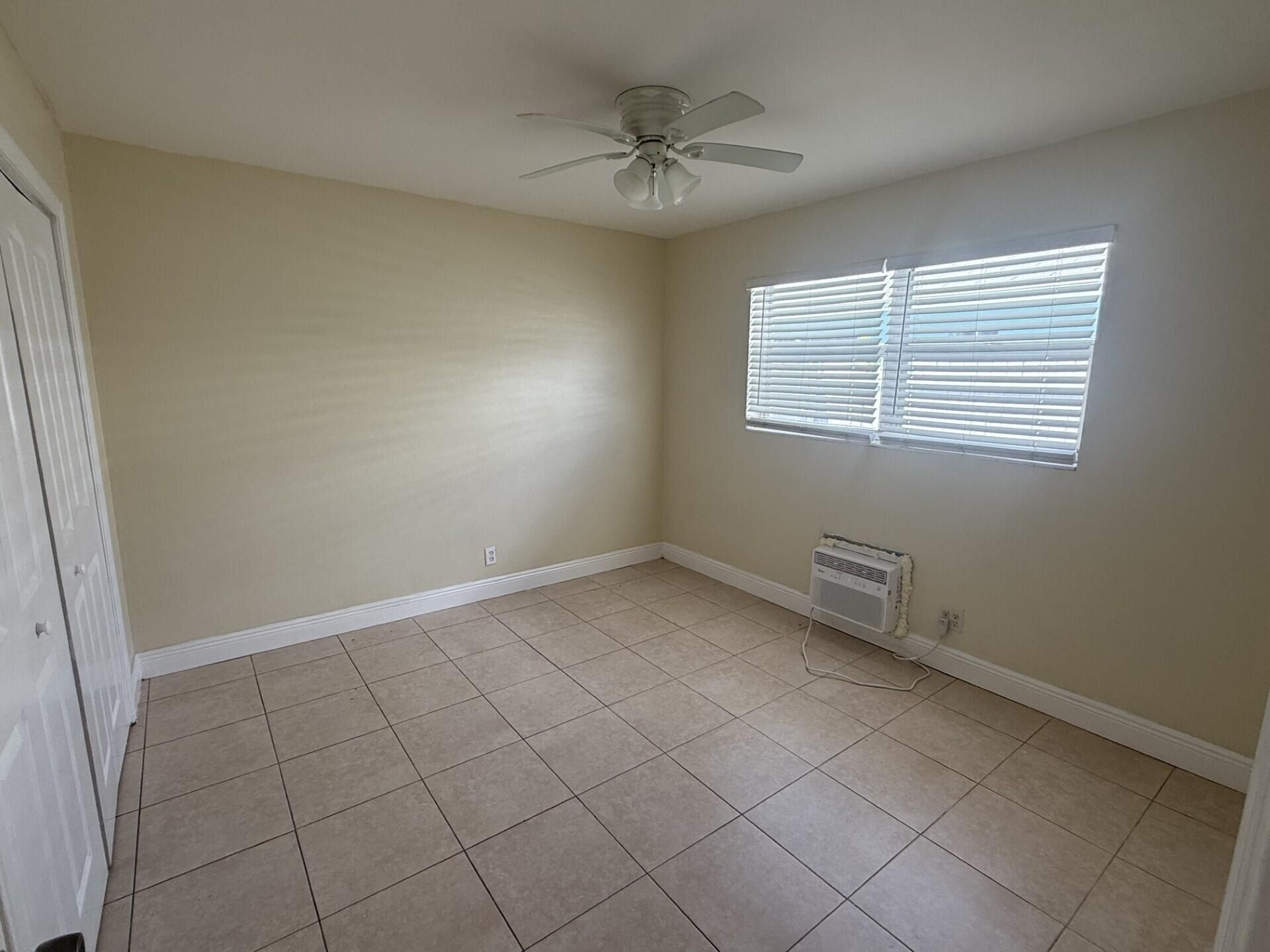 1415 N J Street, Unit 4, Lake Worth Beach, FL 33460 Photo