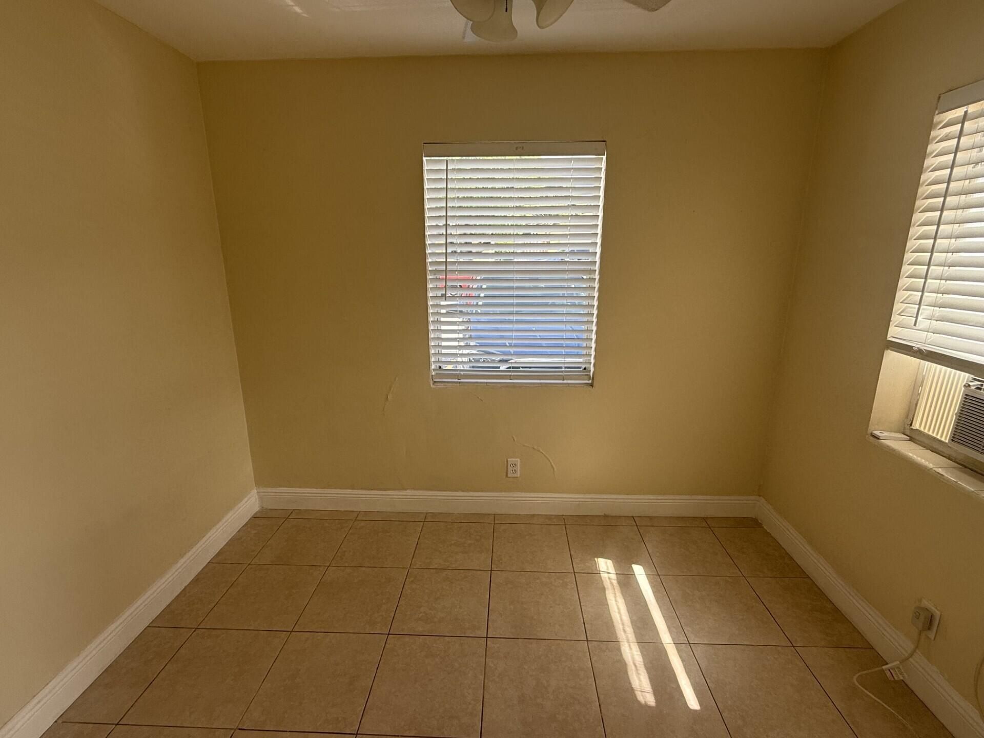 1415 N J Street, Unit 4, Lake Worth Beach, FL 33460 Photo