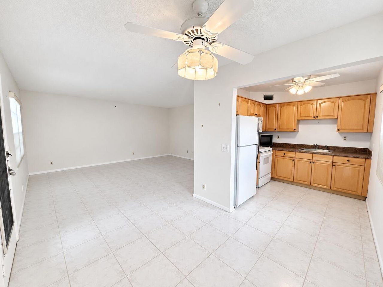 323 Flanders G Drive, Delray Beach, FL 33484 Photo