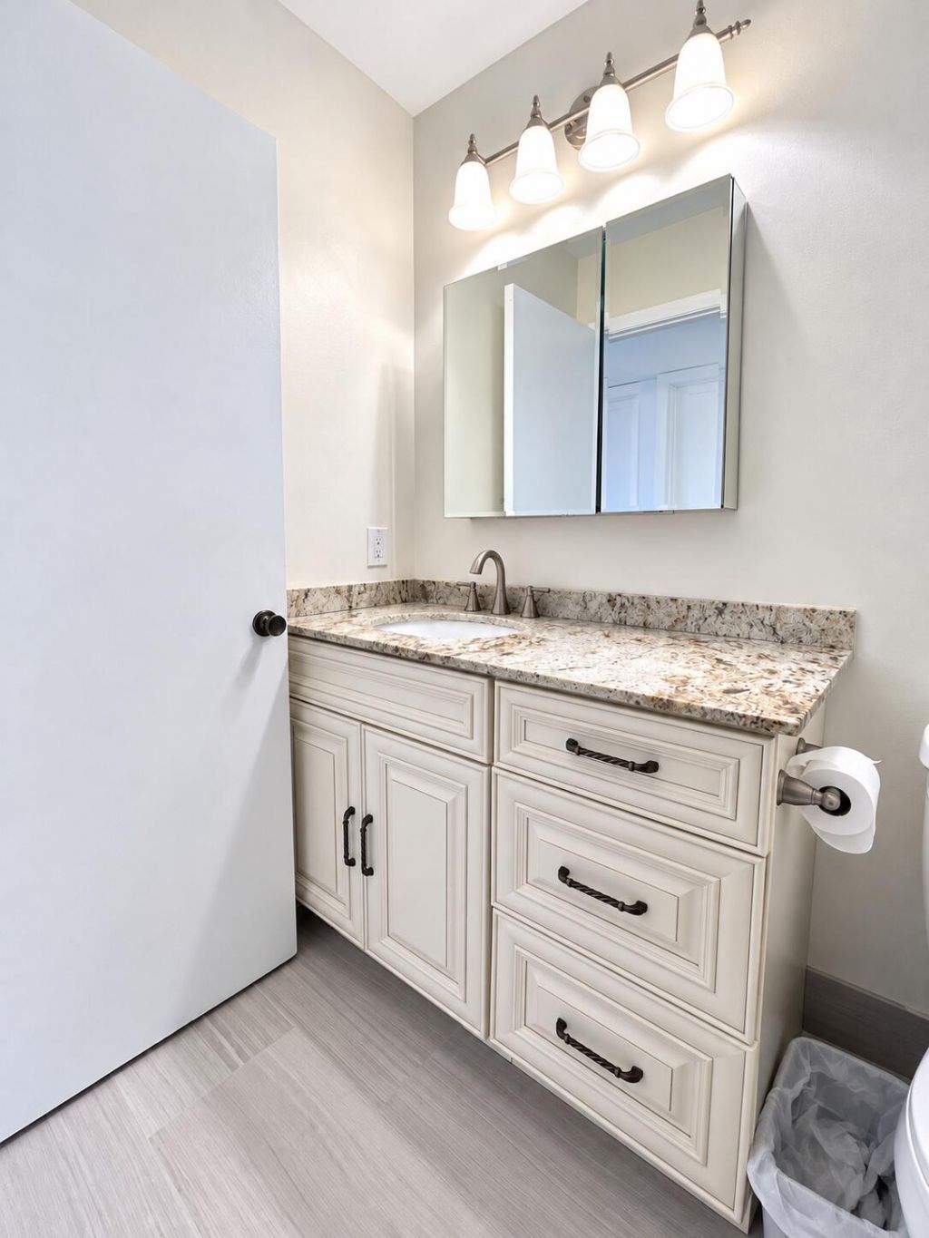 323 Flanders G Drive, Delray Beach, FL 33484 Photo