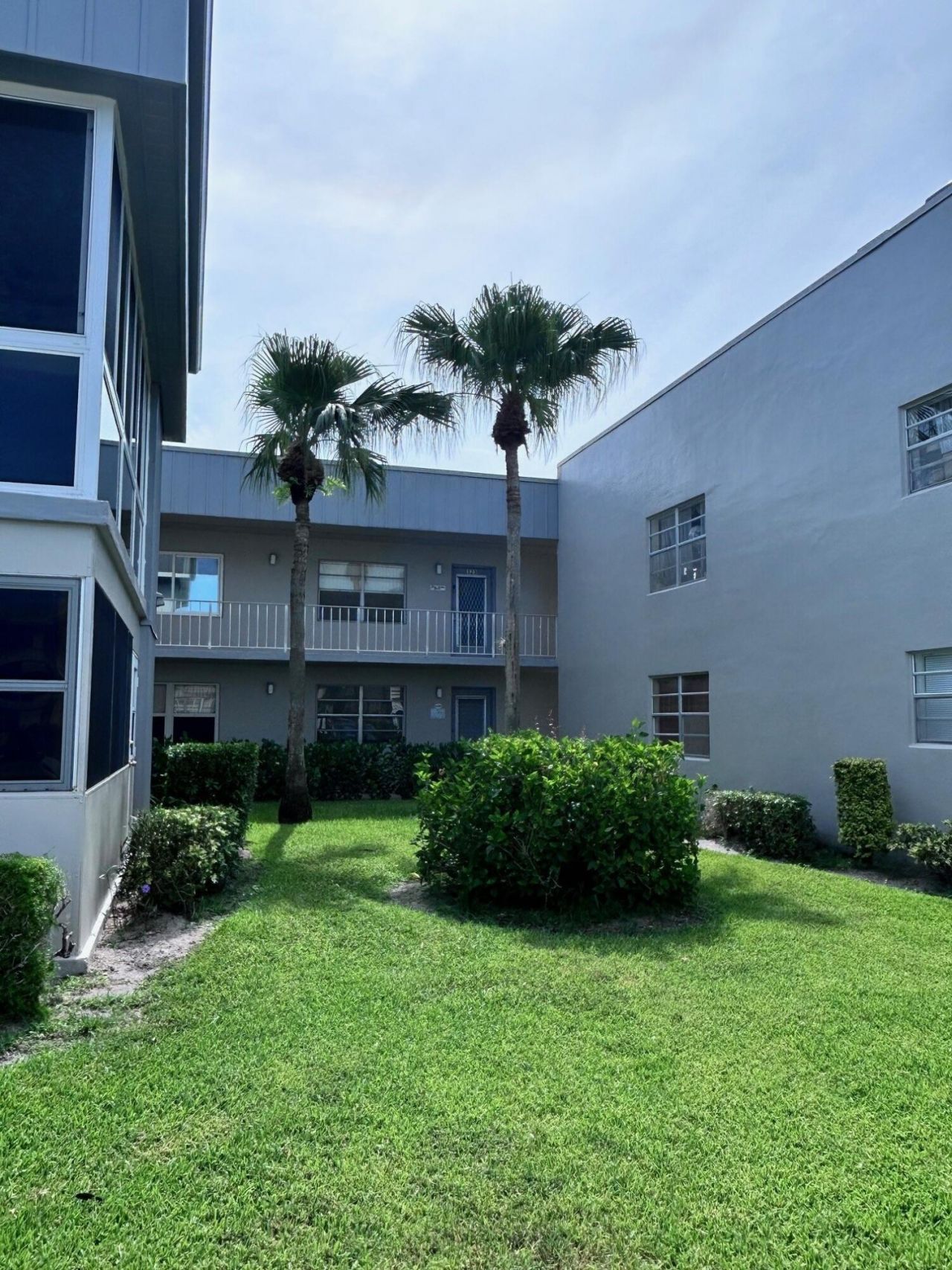 323 Flanders G Drive, Delray Beach, FL 33484 Photo