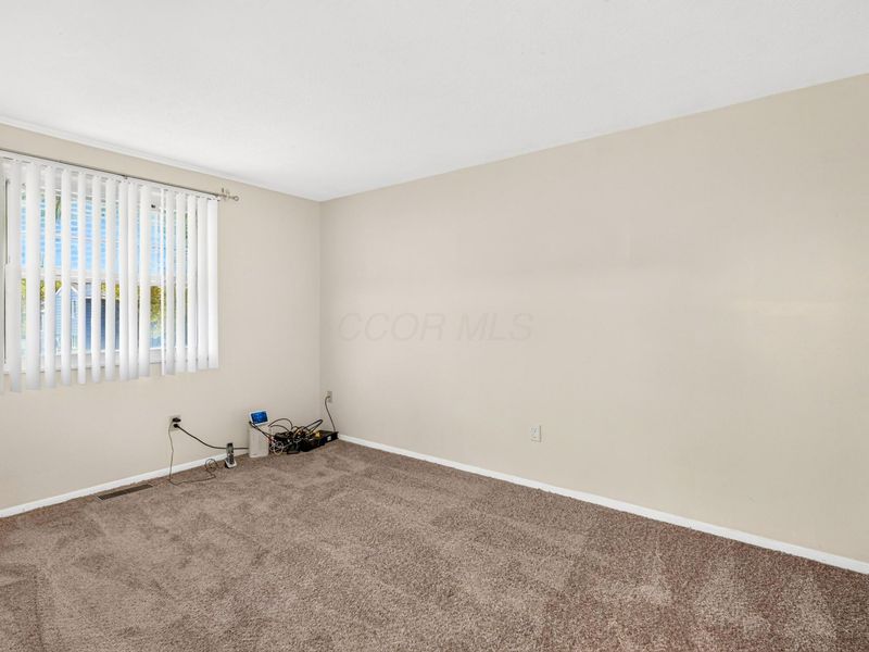 1392 E Mithoff Street, Columbus, OH 43206 Photo 14