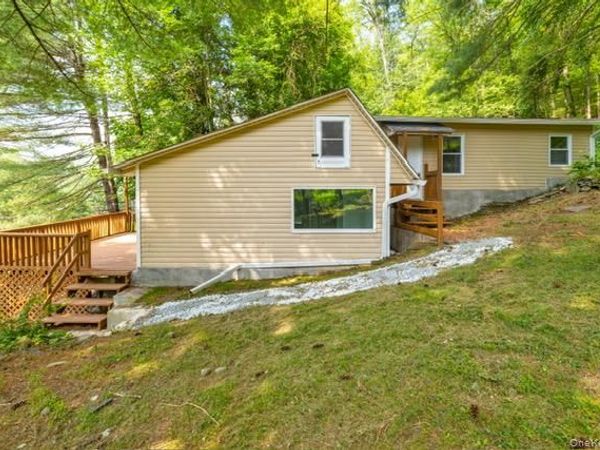 1698 Route 97 , Pond Eddy, NY 12770
