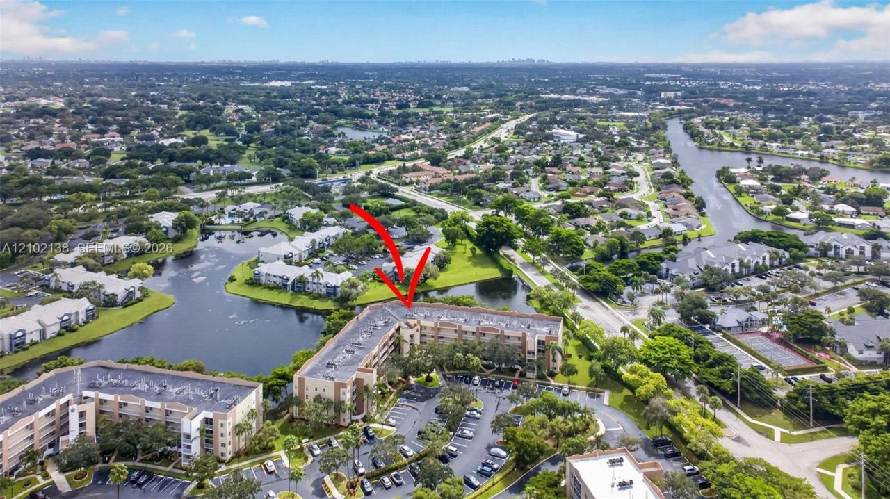 9539 S Weldon Cir , Unit F308, Tamarac, FL 33321 Photo