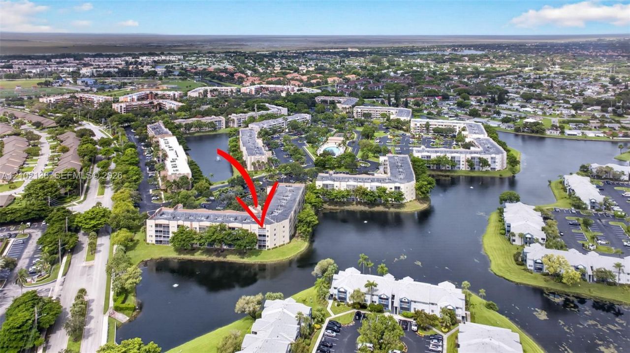 9539 S Weldon Cir , Unit F308, Tamarac, FL 33321 Photo
