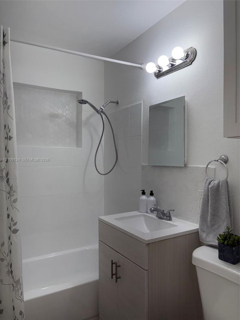 1610 NE 9th St , Unit 1, Homestead, FL 33033 Photo