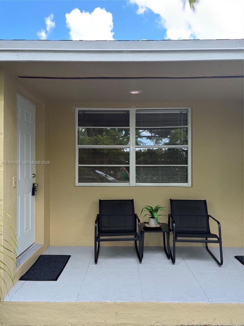 1610 NE 9th St , Unit 1, Homestead, FL 33033 Photo
