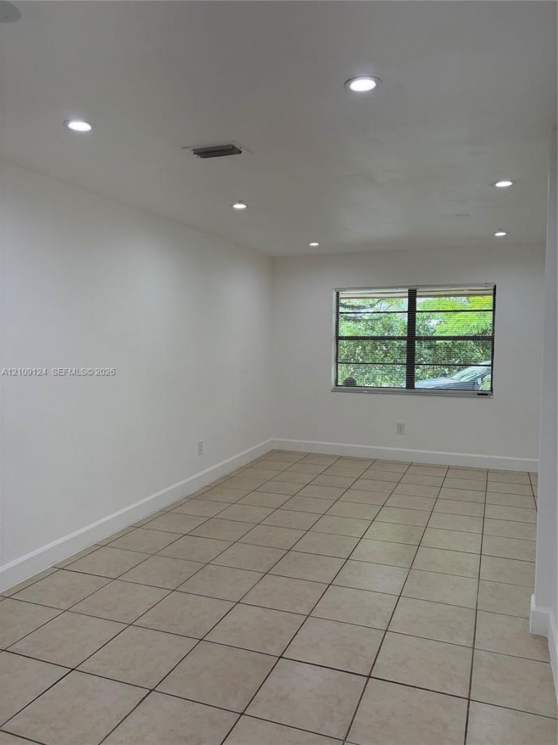 1610 NE 9th St , Unit 1, Homestead, FL 33033 Photo