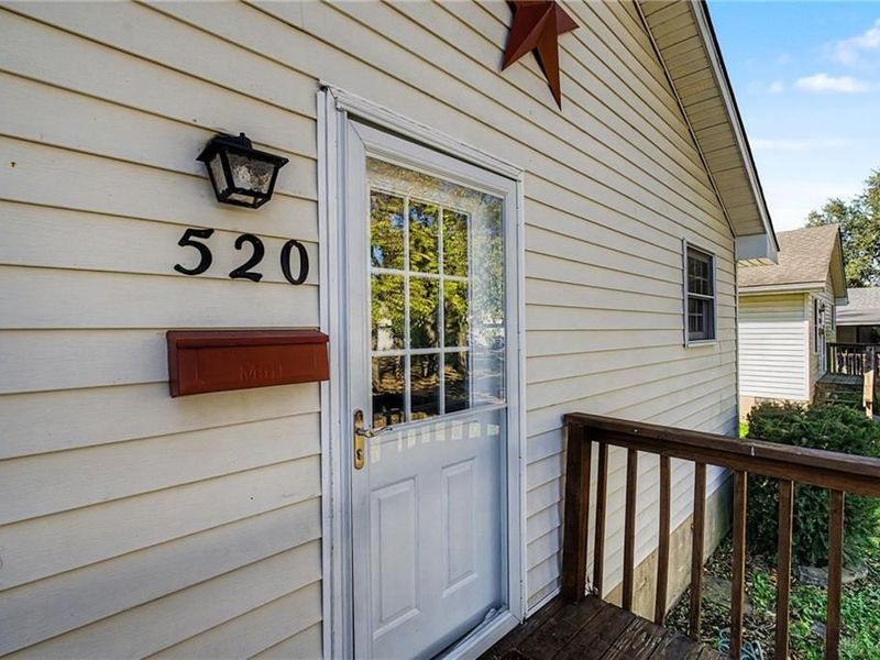 520 Regal Avenue, West Carrollton, OH 45449 Photo 2