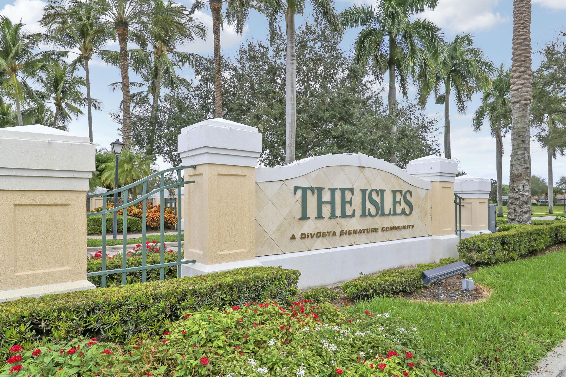 925 Magdalena Road, Palm Beach Gardens, FL 33410 Photo