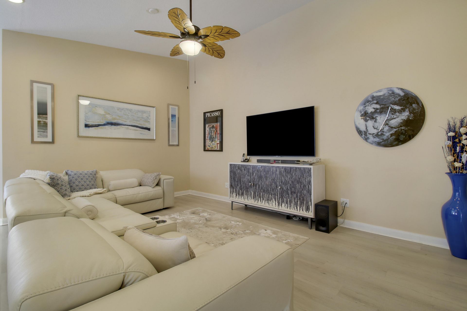 925 Magdalena Road, Palm Beach Gardens, FL 33410 Photo