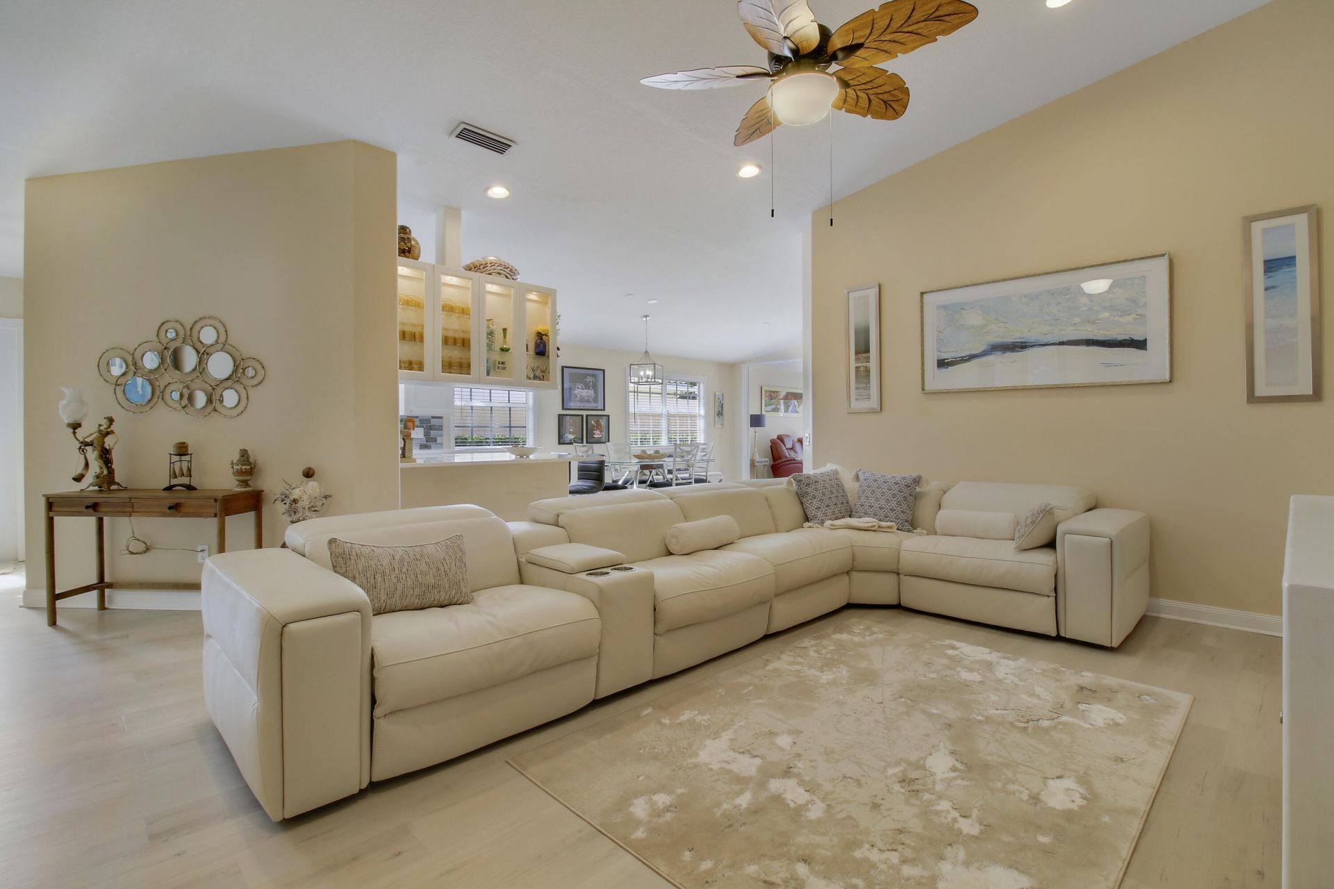 925 Magdalena Road, Palm Beach Gardens, FL 33410 Photo