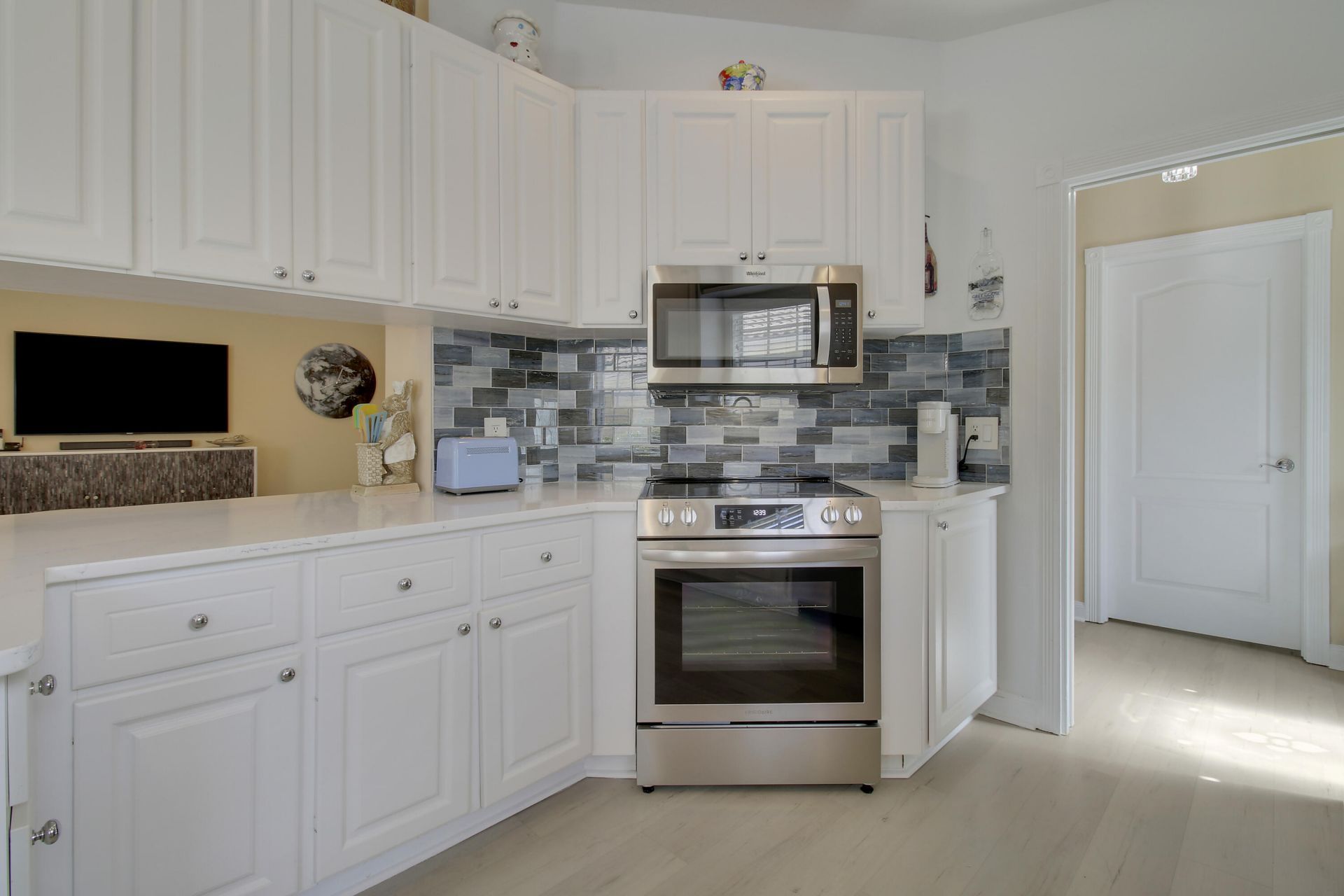 925 Magdalena Road, Palm Beach Gardens, FL 33410 Photo