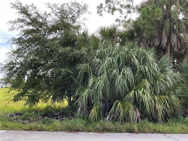 2613 NE 7th AVE, CAPE CORAL, FL 33909
