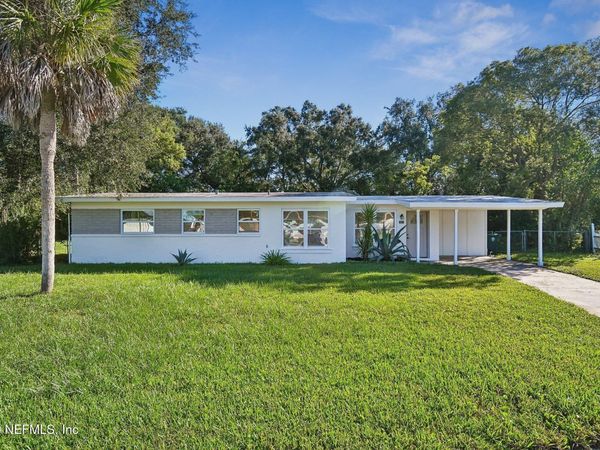 1827 FIJI Court, Jacksonville, FL 32246