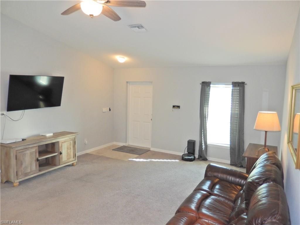 1903 NW 20th St, Cape Coral, FL 33993 Photo