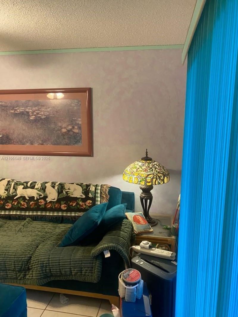 851 NE 209th Ter, Unit 204-23, Miami, FL 33179 Photo