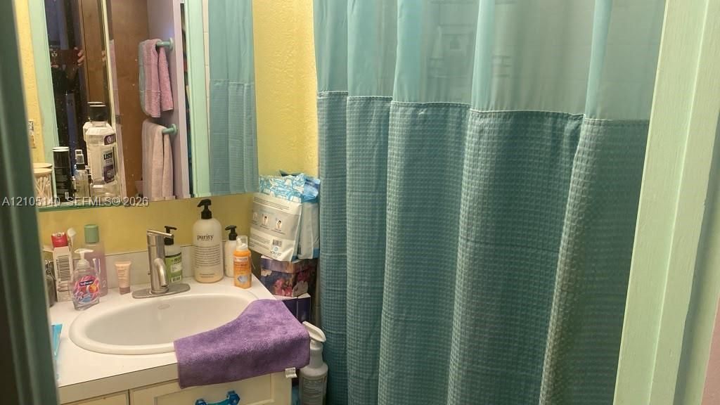 851 NE 209th Ter, Unit 204-23, Miami, FL 33179 Photo