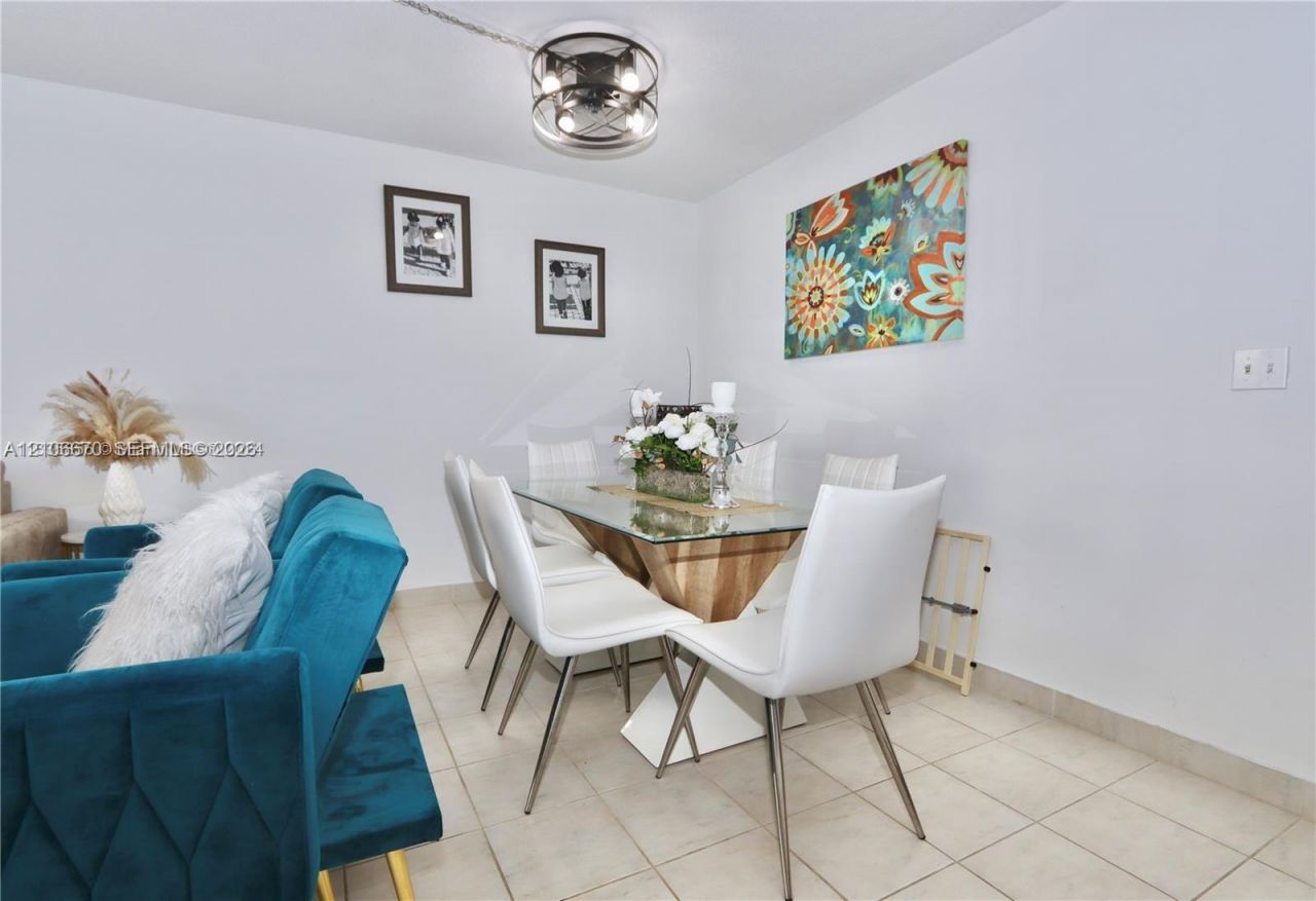 3030 Marcos Dr, Unit T512, Aventura, FL 33160 Photo