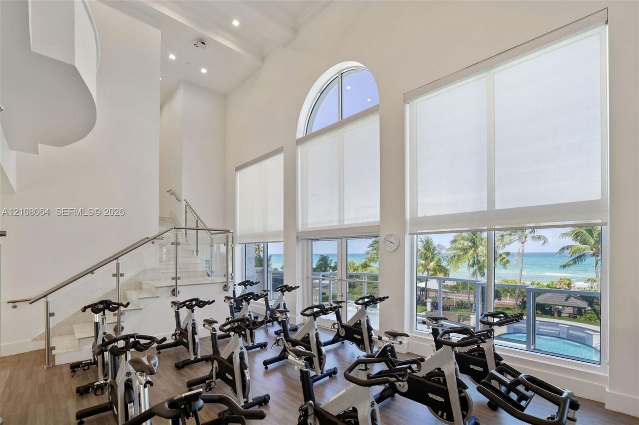 4775 Collins Ave, Unit 2408, Miami Beach, FL 33140 Photo