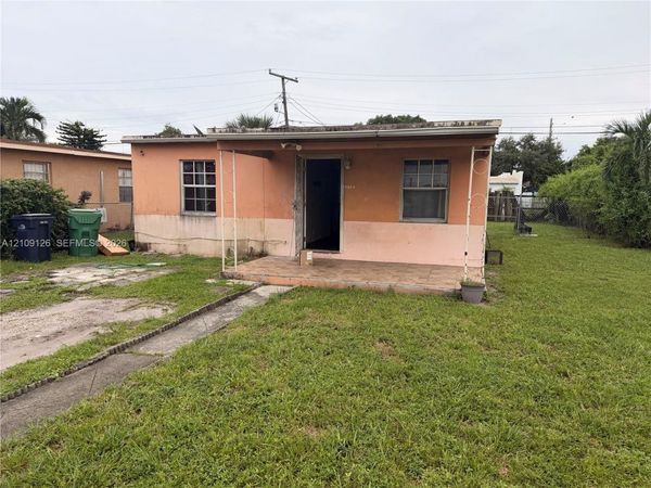 2160 Service Rd , Opa-Locka, FL 33054