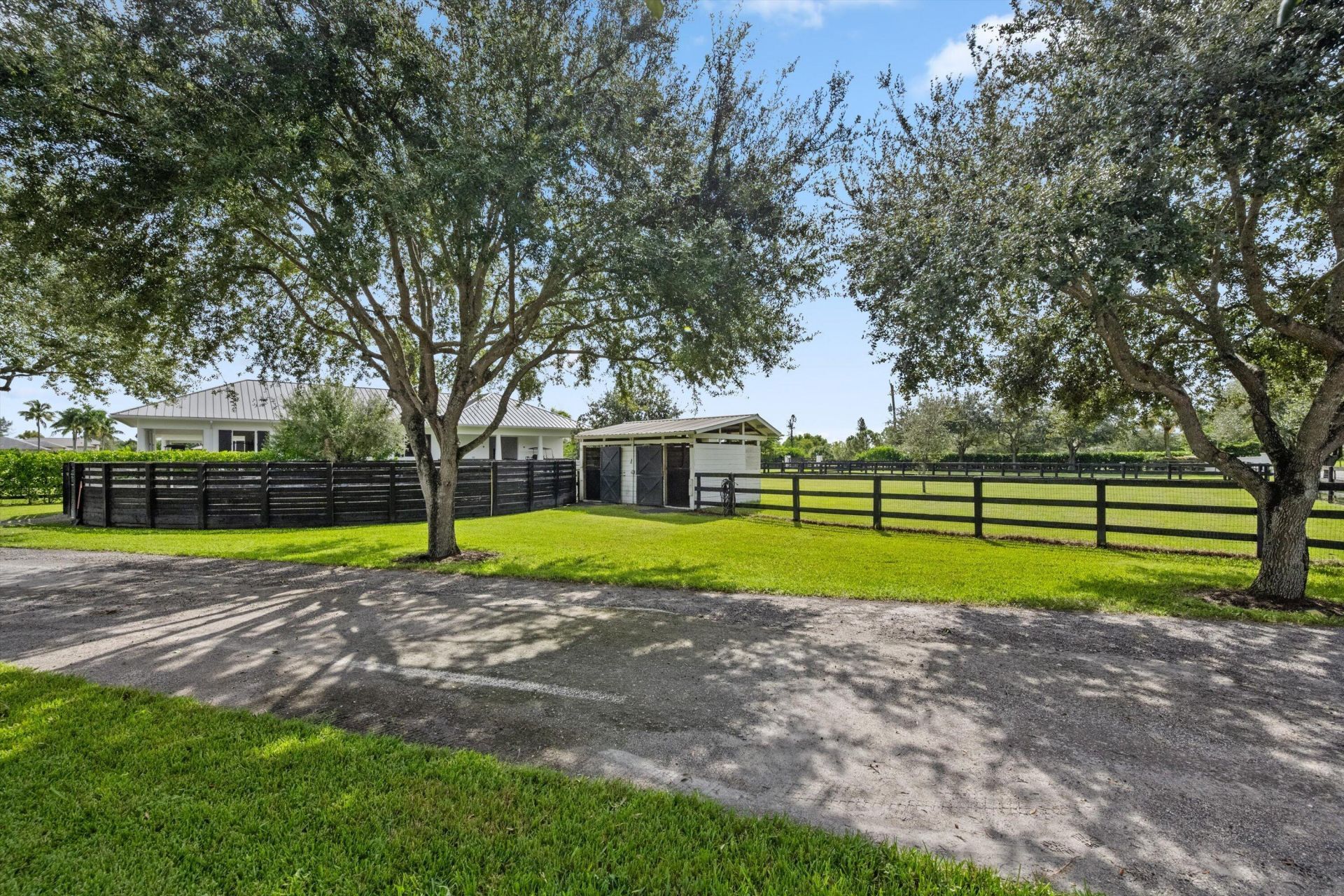 16381 Hollow Tree Lane, Wellington, FL 33470 Photo