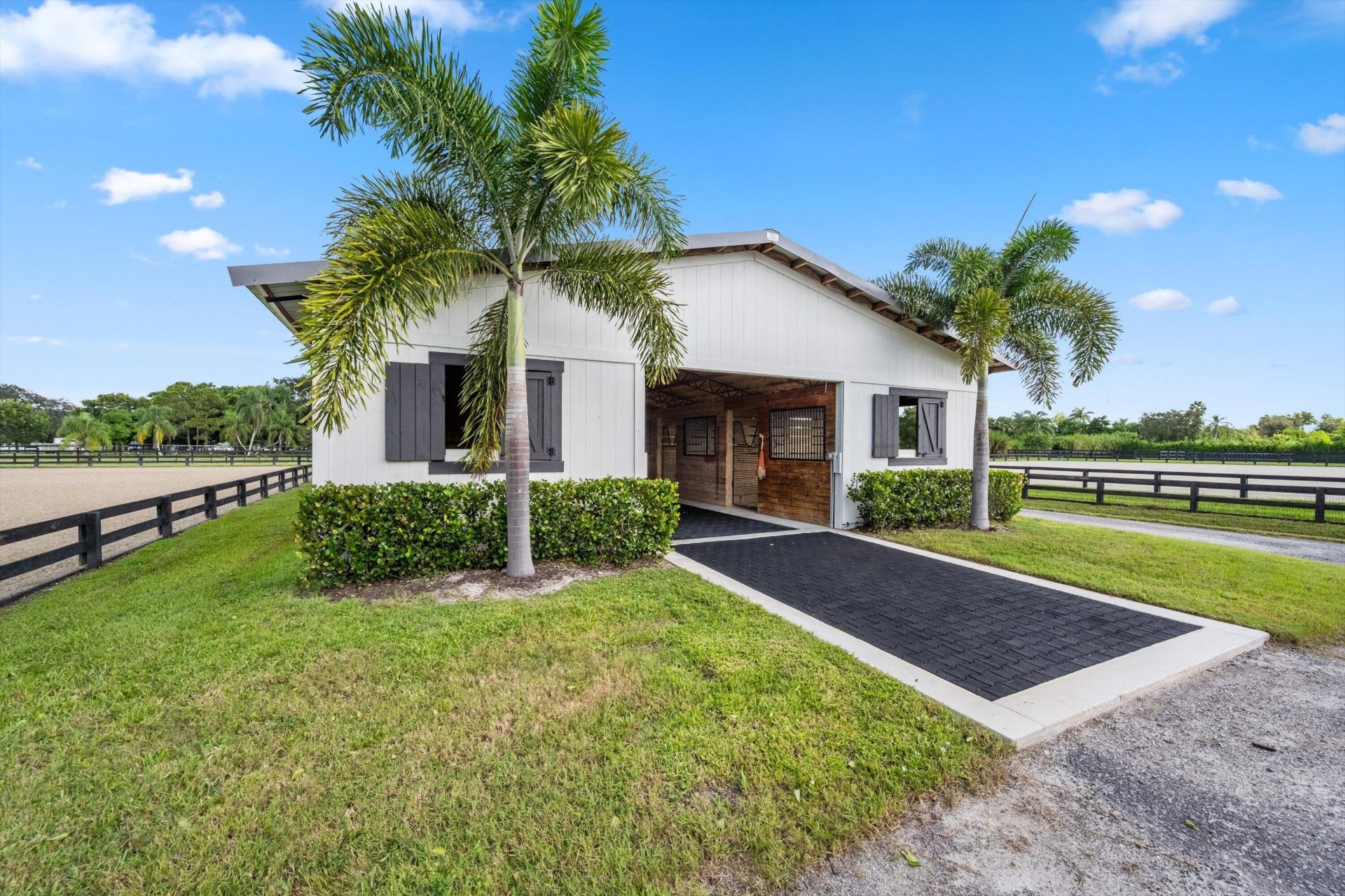 16381 Hollow Tree Lane, Wellington, FL 33470 Photo