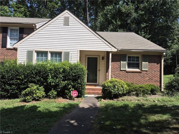 2732 Windy Crossing , Winston-Salem, NC 27127