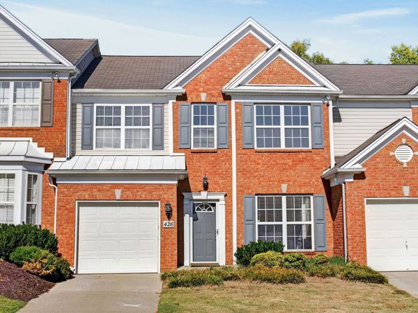 426 Old Towne Dr , Brentwood, TN 37027
