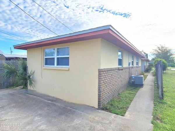 1235 Jenks Avenue, Panama City, FL 32401