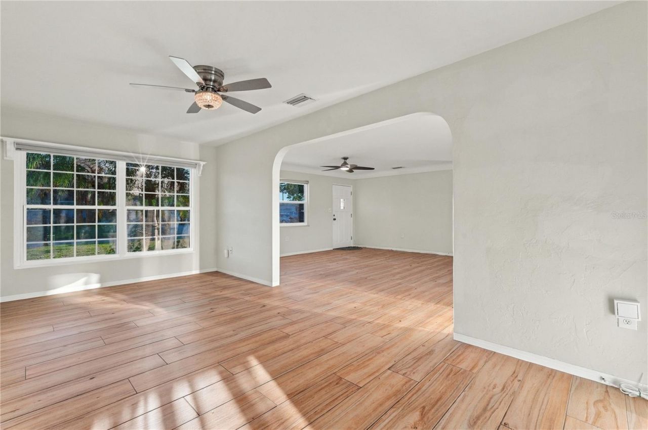 4822 60th Way N, Kenneth City, FL 33709 Photo