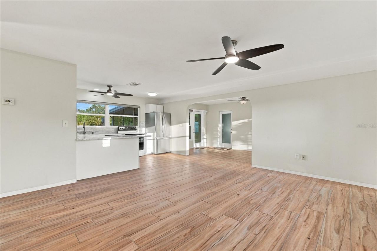 4822 60th Way N, Kenneth City, FL 33709 Photo