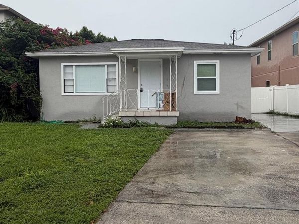 3318 W AILEEN STREET , TAMPA, FL 33607