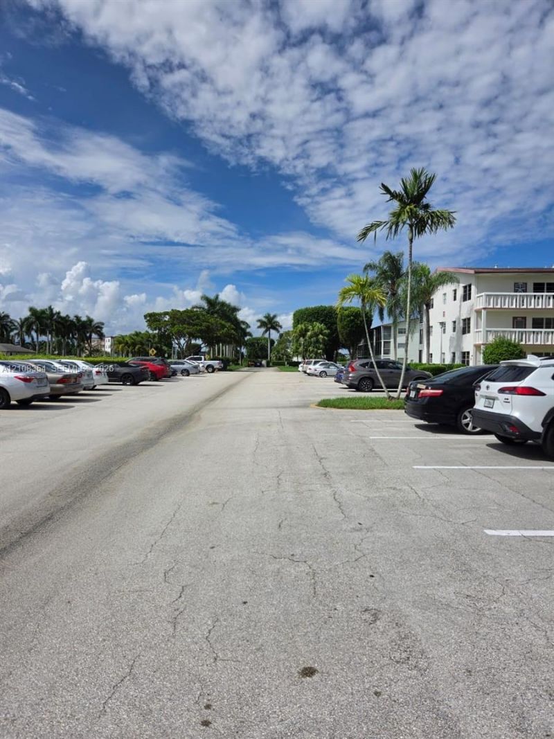 321 Fanshaw H, Unit 321, Boca Raton, FL 33434 Photo
