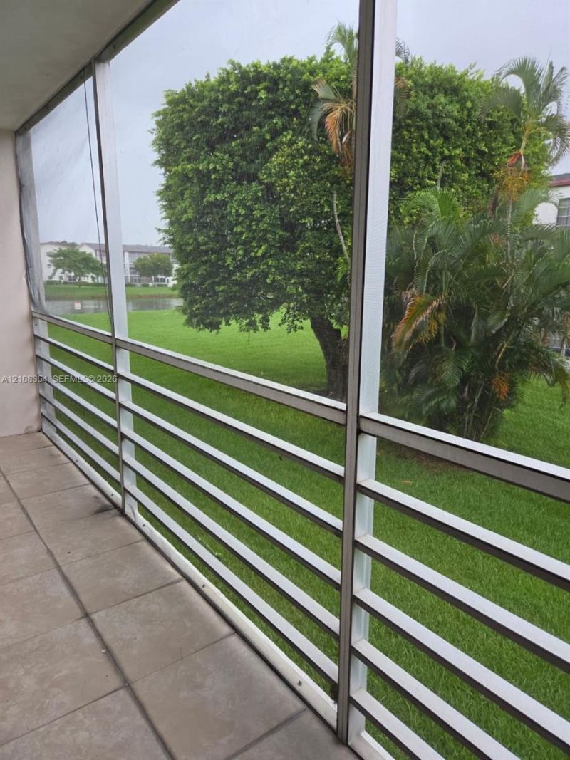 321 Fanshaw H, Unit 321, Boca Raton, FL 33434 Photo