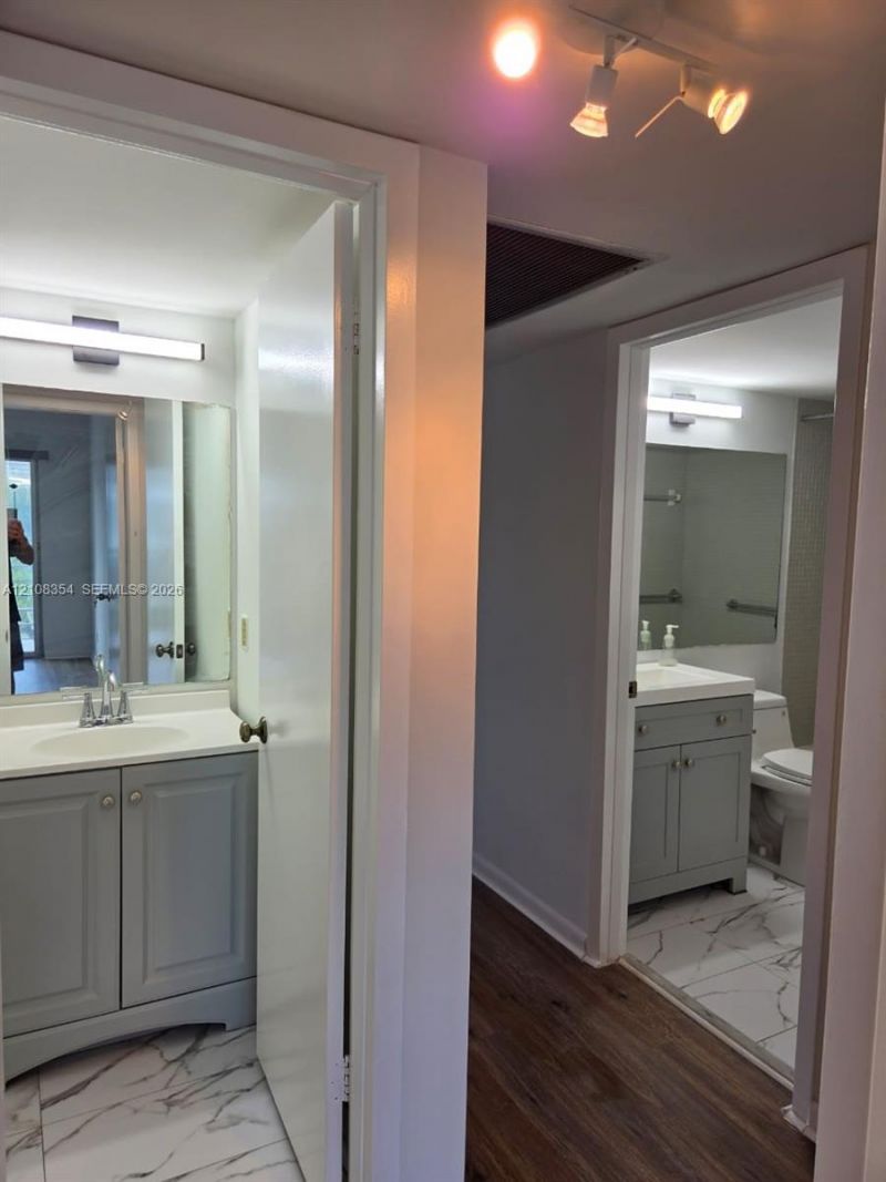 321 Fanshaw H, Unit 321, Boca Raton, FL 33434 Photo