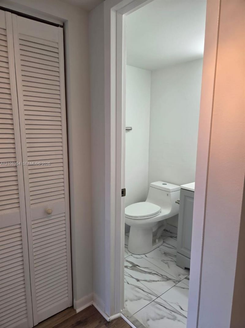 321 Fanshaw H, Unit 321, Boca Raton, FL 33434 Photo