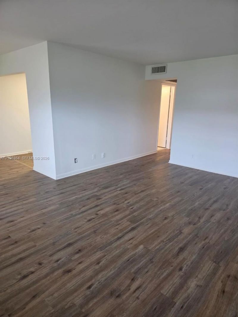 321 Fanshaw H, Unit 321, Boca Raton, FL 33434 Photo
