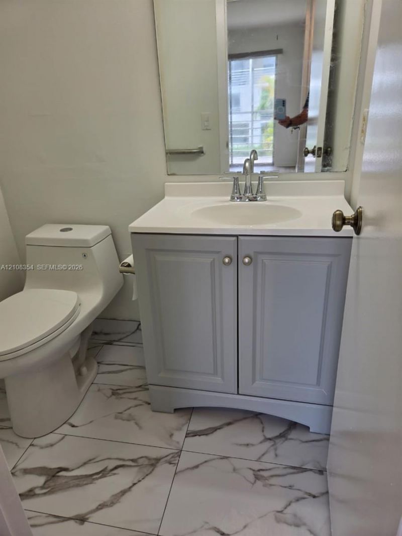 321 Fanshaw H, Unit 321, Boca Raton, FL 33434 Photo