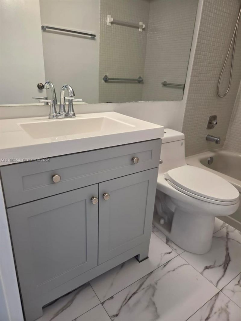 321 Fanshaw H, Unit 321, Boca Raton, FL 33434 Photo