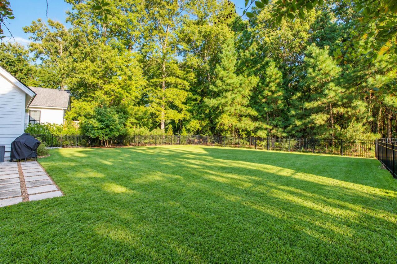 1848 Carolina Park Boulevard Photo 38