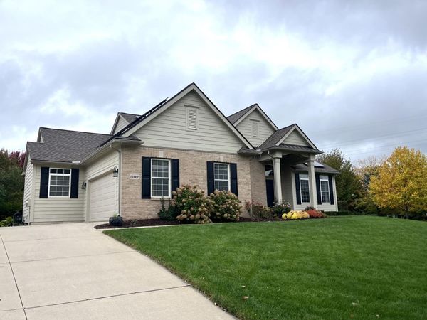597 Amherst Circle, Saline, MI 48176
