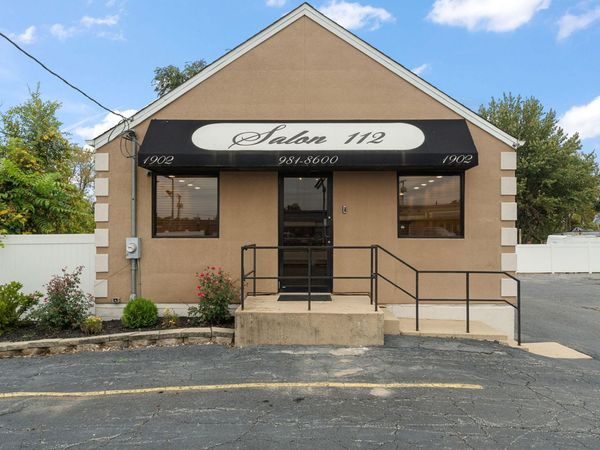 1902 W Ridge Road , Gary, IN 46408