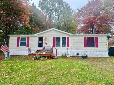 9778 Center Road, Fredonia, NY 14063