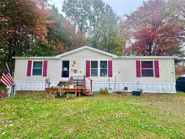 9778 Center Road , Fredonia, NY 14063