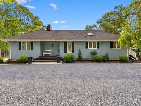 14 N Quarter Road , Westhampton, NY 11977